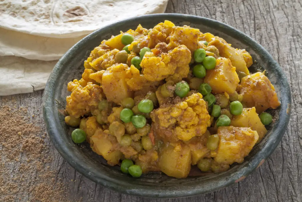 aloo mattar - 4 Green Spring Pea Recipes: Give Peas A Chance On Meatless Monday