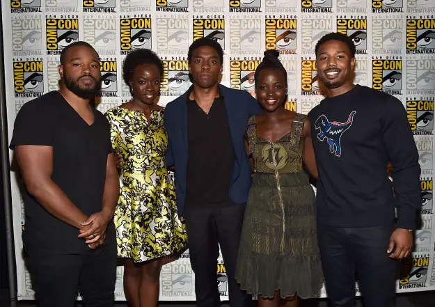 On Saturday at San Diego Comic-Con, fans were treated new footage from the upcoming Black Panther film, and the scene — which was teased in the trailer — was nothing short of incredible. - There Was An Incredible Black Panther Scene Shown At Comic-Con And It Was Everything