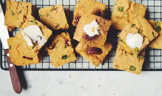 Vegan Cornbread - 101 Thanksgiving Recipes With No Meat Or Dairy