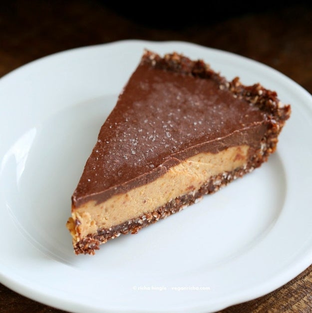 Salted Date Caramel Chocolate Pie - 101 Thanksgiving Recipes With No Meat Or Dairy