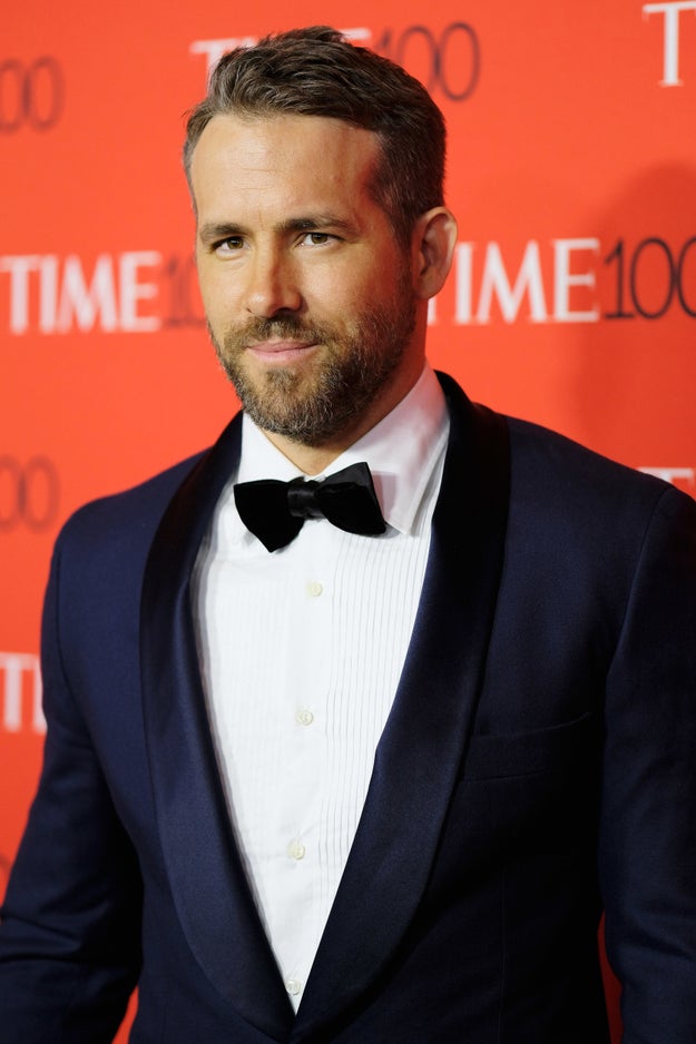 In the year 2018, there - Fans Hilariously Roasted Ryan Reynolds Over This Epic Throwback Pic's one thing that's simply not up for debate: Ryan Reynolds is a regulation hottie.