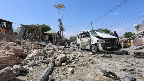 Suicide Car Bomb Kills 3 Outside Mogadishu Airport Near African Union Peacekeepers HQ — RT News