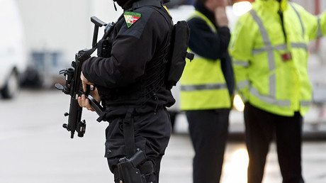 Armed &amp; 'dangerous' Gunman Located In Switzerland After Shooting 2 Policemen — RT News