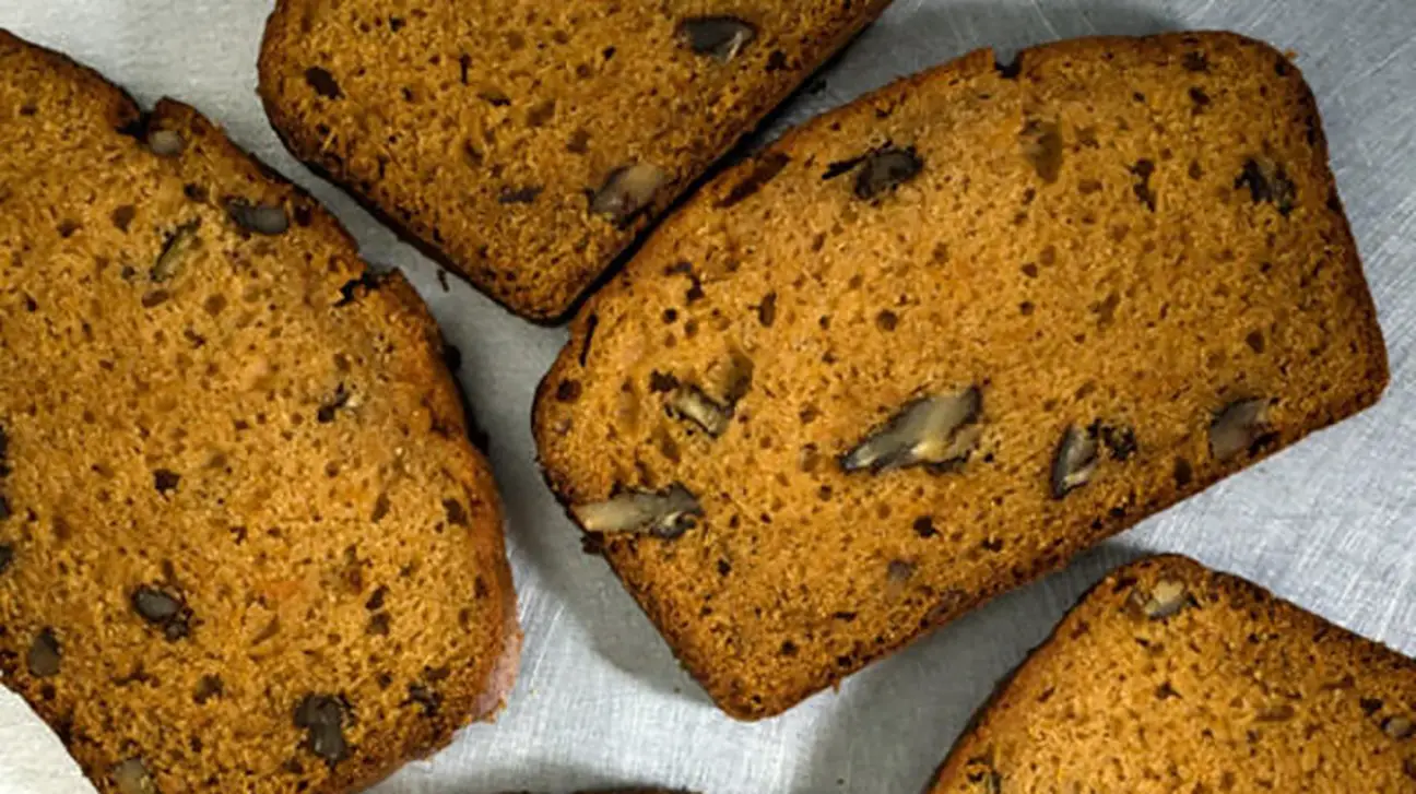 Pecan and sweet potato bread - Convection Oven Vs. Conventional Oven: What's The Diff?