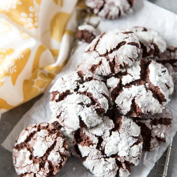 Chocolate crinkle cookies on a wire grate - The Best Holiday Cookies Roundup