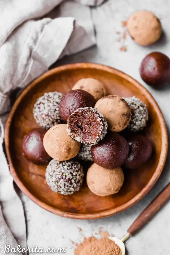 23. Raw Chocolate Truffles - 27 Food Processor Recipes That Will Motivate You To Finally Start Using It